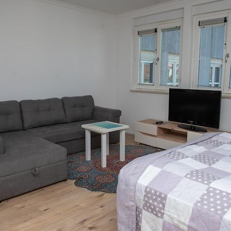 Central Apartment Кониц Экстерьер фото
